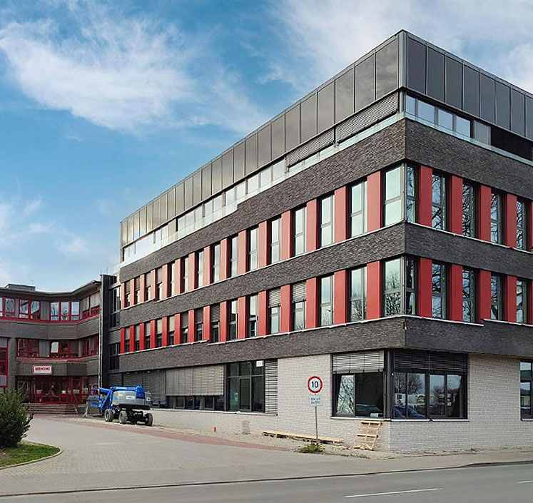 Referenzprojekt: Industrie- & Gewerbegebäude